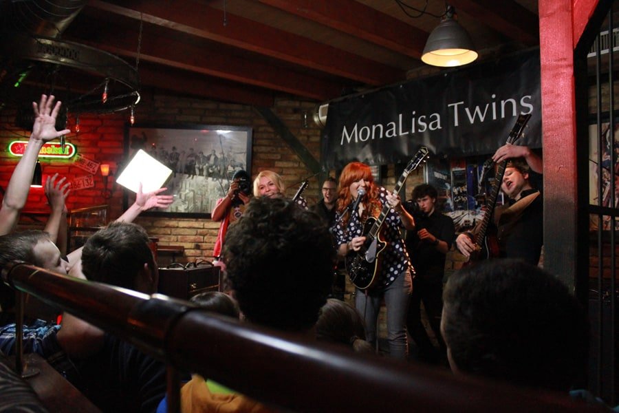 TBIS_video_shoot_2_900